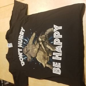 Dont hurry Be happy Tshirt size small
